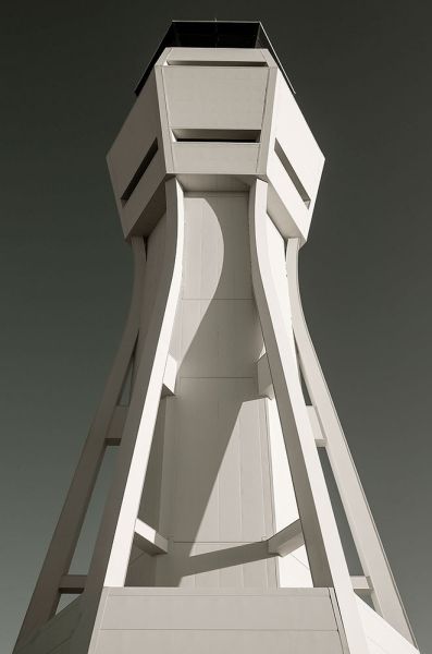 Edwards Air Force Base, California, United States (EDW/KEDW). (Photo: Carolyn Russo, National Air and Space Museum, Smithsonian Institution)