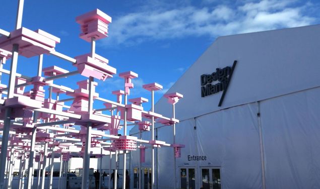 Outside the tent, Design Miami 2015. (Photo: Design Miami via Facebook)