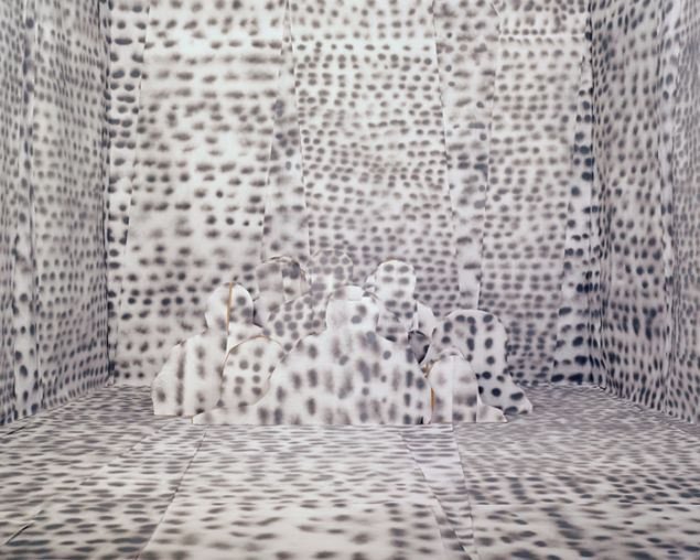 Gina Osterloh, Anonymous Front (Copy Flat), 2010. (Photo: Courtesy the artist and Higher Pictures)