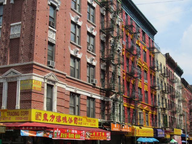 Chinatown, with its lower rents, has become a new locale for contemporary art galleries. (Photo: Courtesy of Wikimedia)