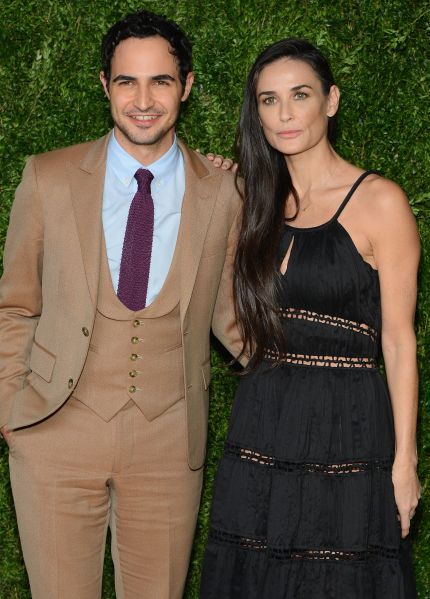 NEW YORK, NY - NOVEMBER 02: Designer Zac Posen (L) and actress Demi Moore attend the 12th annual CFDA/Vogue Fashion Fund Awards at Spring Studios on November 2, 2015 in New York City. (Photo by Andrew Toth/Getty Images)
