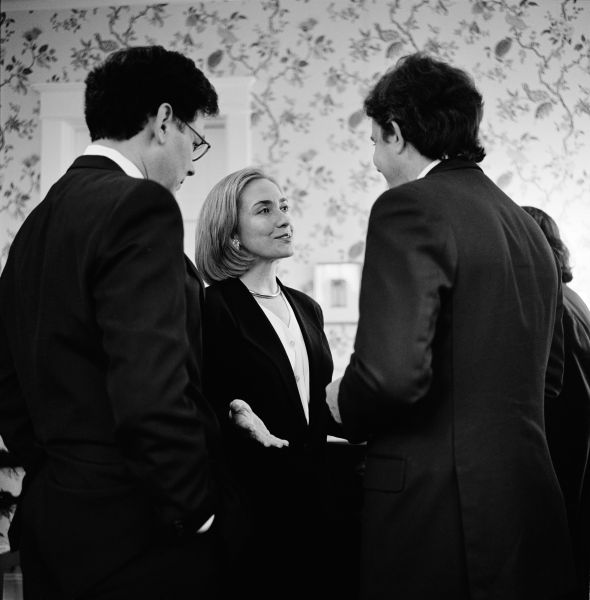 USA. Washington, D.C. MP Tony Blair, then head of the Labour Party, speaking with then First Lady Hilary Clinton, at the home of journalist Sidney Blumenthal. 1996.; PHOTO: Peter Marlow/Magnum Photos