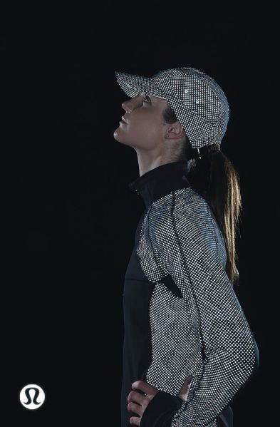 There's no chance of anyone bumping into you in this reflective outfit (Photo: Lululemon). 