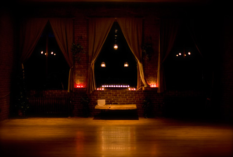 A hot yoga classroom in the East Village (Photo: Yoga to the People).