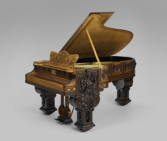 Case by George A. Schastey & Co., Piano by Steinway & Sons. (Photo: Courtesy Collection of Paul Manganaro)