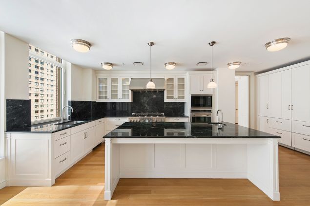 15 Central Park West. (Courtesy Douglas Elliman)