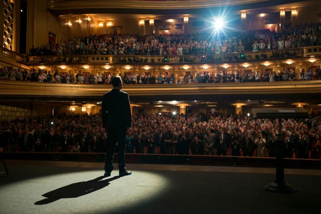 Michael Fassbender stars in Steve Jobs.