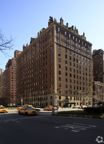 775 Park Avenue. (Courtesy CoStar Group)