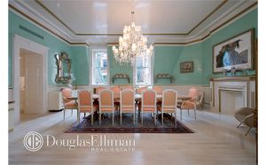 We can't imagine Judy Garland living here. (Douglas Elliman)