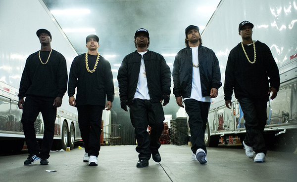 The white screenwriters of Straight Outta Compton were nominated for Oscars, but none of the film's minority actors were. (Photo: Twitter)