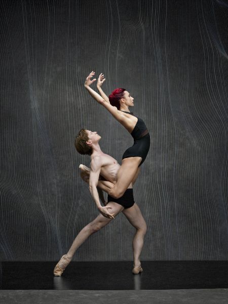 Daniil Simkin and Céline Cassone in Islands of Memories.