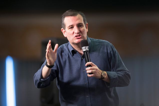 MYRTLE BEACH, SC - JANUARY 16: Republican presidential candidate Sen. Ted Cruz (R-TX) speaks to guests at the 2016 South Carolina Tea Party Coalition Convention on January 16, 2016 in Myrtle Beach, South Carolina. Along with Cruz, Republican presidential candidates Donald Trump and Mike Huckabee were scheduled to speak at the convention. (Photo by Scott Olson/Getty Images)