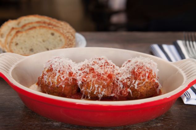 MEATBALLS WITH SUNDAY GRAVY