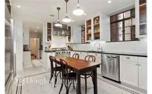 Not so artsy. (Douglas Elliman)
