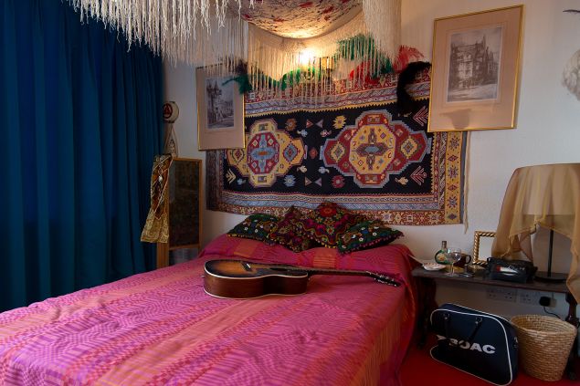 LONDON, ENGLAND - FEBRUARY 08: A recreation of Jimi Hendrix's bedroom is displayed at the Handel and Hendrix exhibition on February 8, 2016 in London, England. The permanent exhibtion in the former London home of Jimi Hendrix celebrates the lives of Jimi Hendrix and George Frideric Handel who also lived in the property next door in the 1700s. (Photo by Ben Pruchnie/Getty Images)