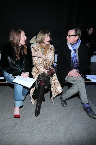 Front row chatter, in motion