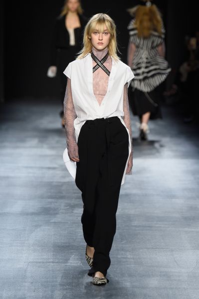 Feminine shirting, à la Tome