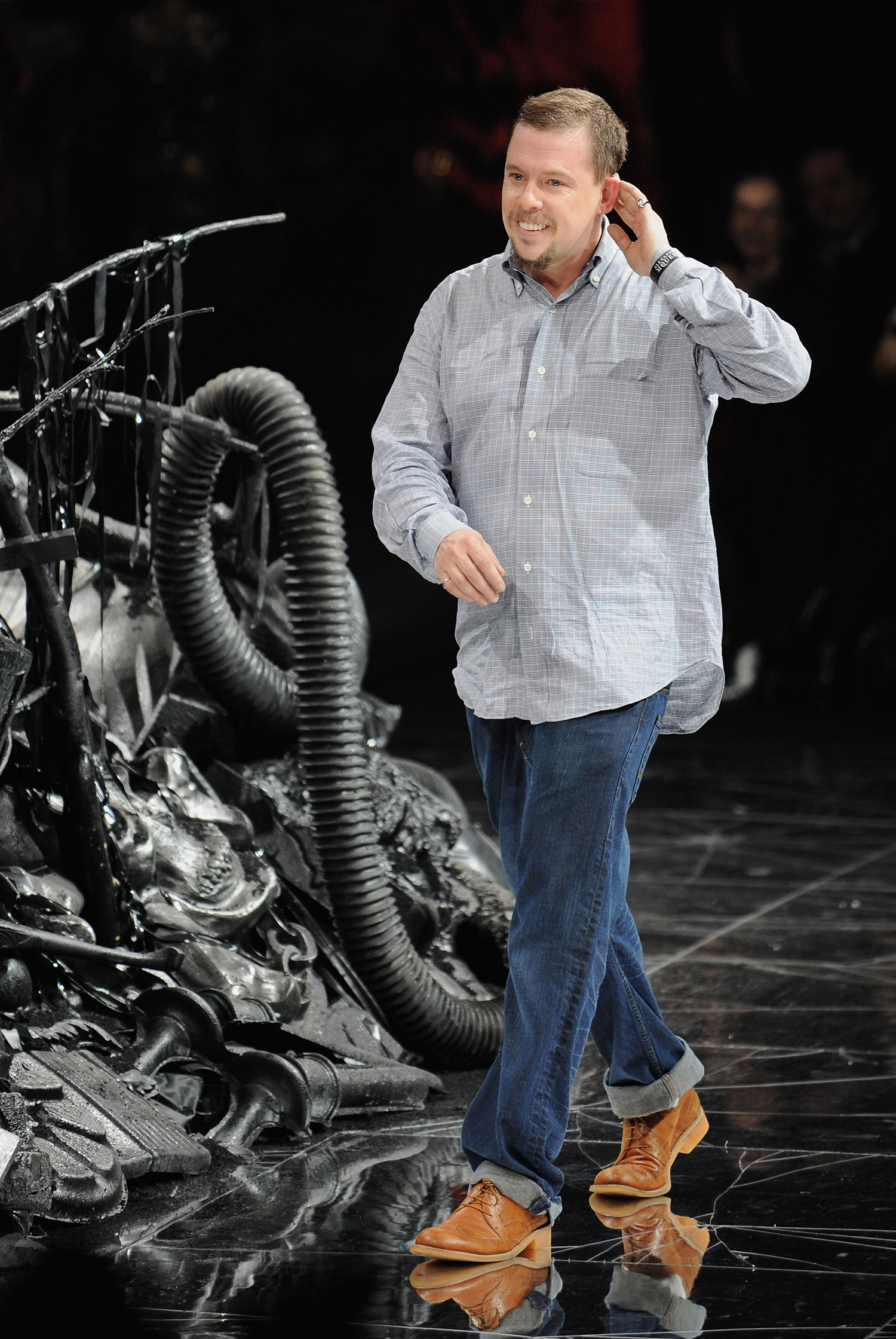 PARIS - MARCH 10: Fashion designer Alexander McQueen walks down catwalk after his Ready-to-Wear A/W 2009 fashion show during Paris Fashion Week at POPB on March 10, 2009 in Paris, France. (Photo by Pascal Le Segretain/Getty Images) *** Local Caption *** Alexander McQueen