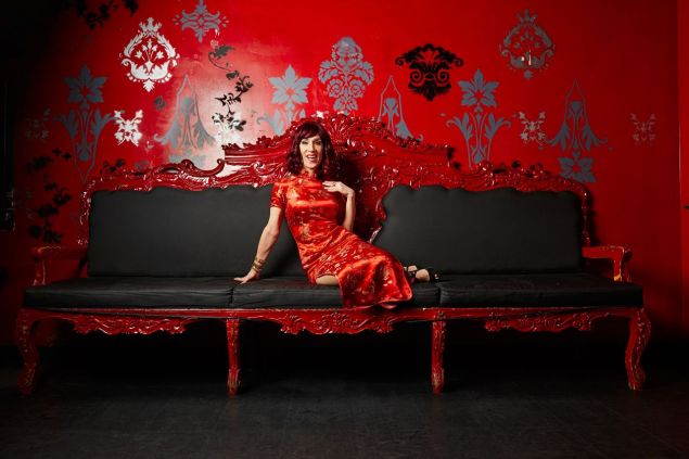 Linda Simpson at Le Poisson Rouge, New York (Photo by: Yvonne Albinowski for Observer)
