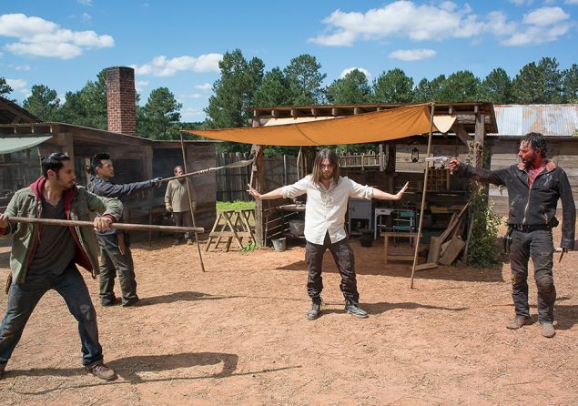 Peter Zimmerman, Tom Payne, and Andrew Lincoln in The Walking Dead