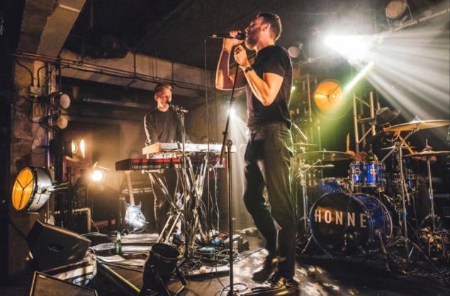 Honne.