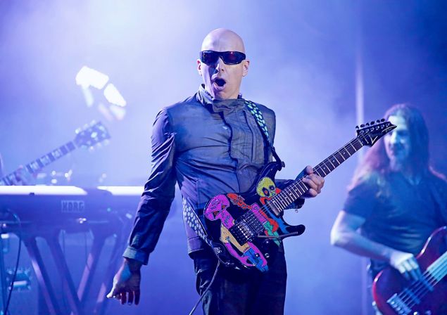 Joe Satriani.