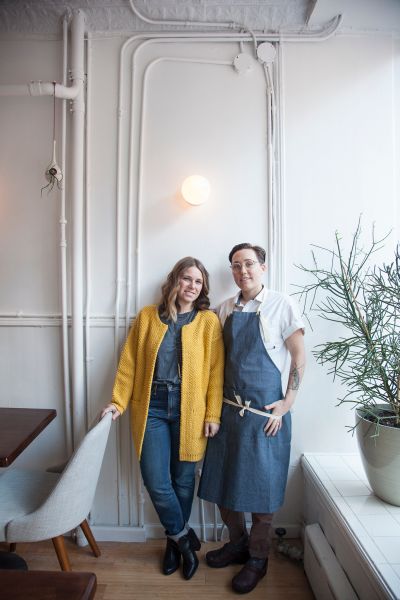 Elise Kornack and Anna Hieronimus