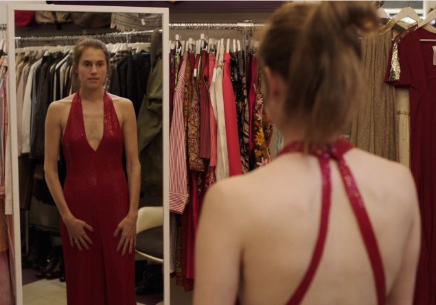 The girl in the mirror: Allison Williams as Marnie in Girls