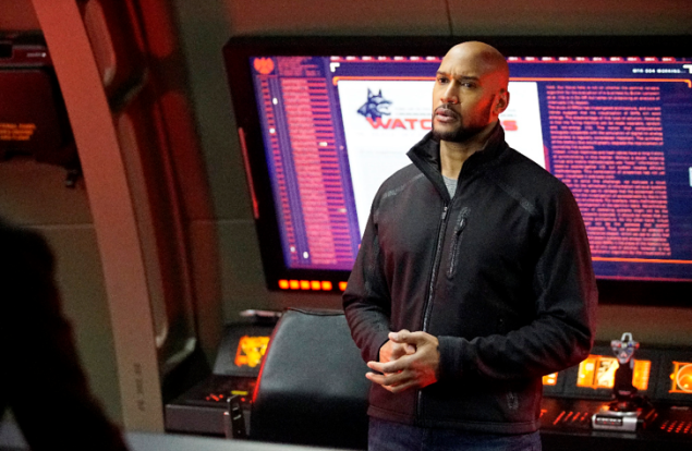 Henry Simmons as Mack.
