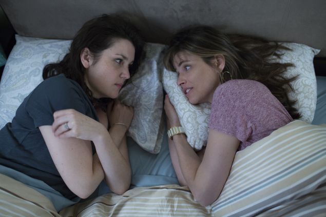 Melanie Lynsky and Amanda Peet.