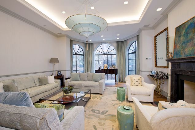 The townhouse at 124 East 64th Street is up for grabs.