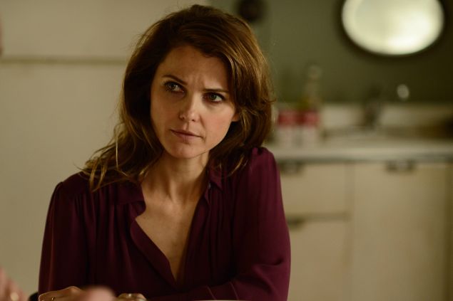 Keri Russell as Elizabeth Jennings.
