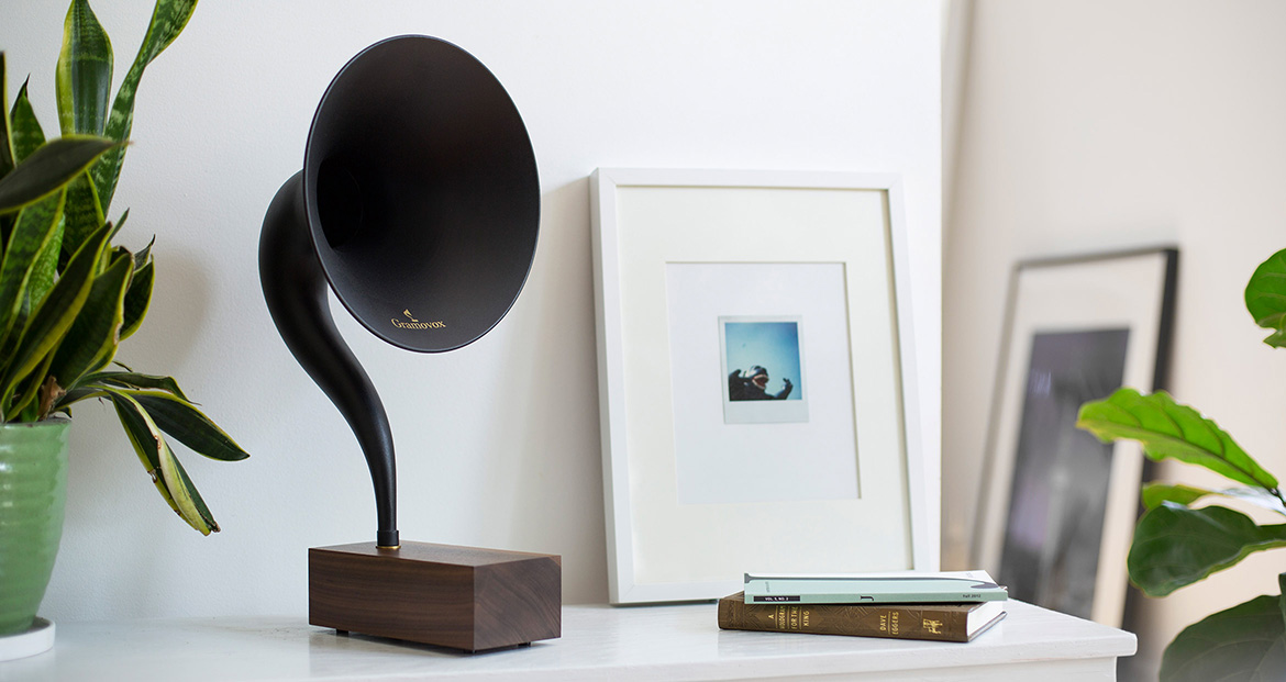 Gramovox Classic Floating Record vertical turntable