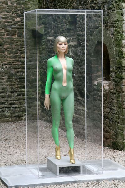 Light Green, (2001).