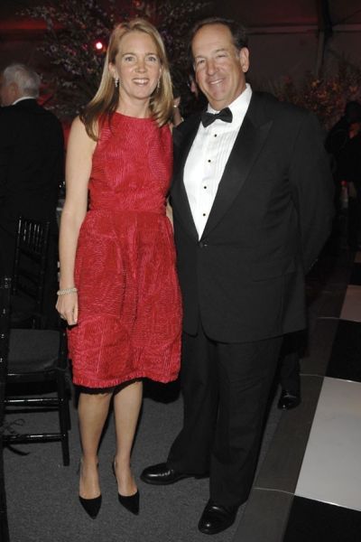 Financier Michael Price and his wife, Jennifer, are saying farewell to their Upper East Side mansion.