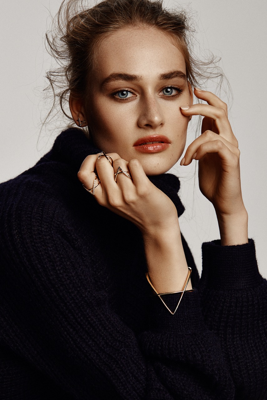 AUrate New York jewelry.