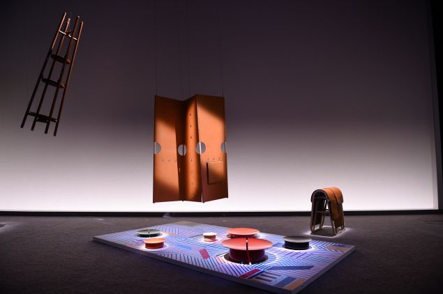 A floating array of Hermès
