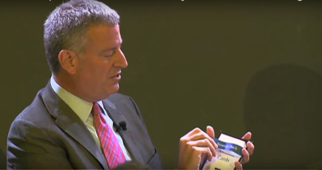 Mayor Bill de Blasio with a "Strategy Deck."