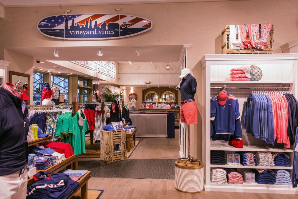 Vineyard Vines Grand Central Flagship Store