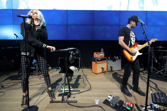 Phantogram performs at Samsung 837