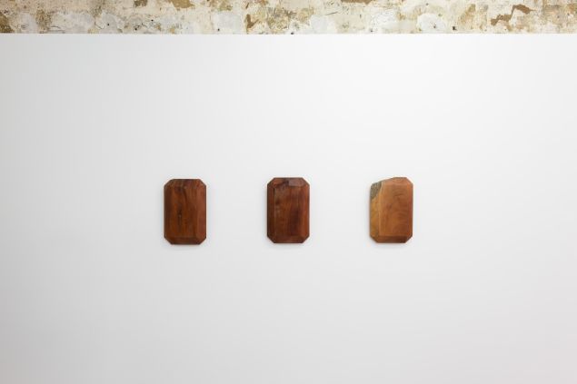 Lucy Skaer, Me, You, You, You, Me, 2012.
