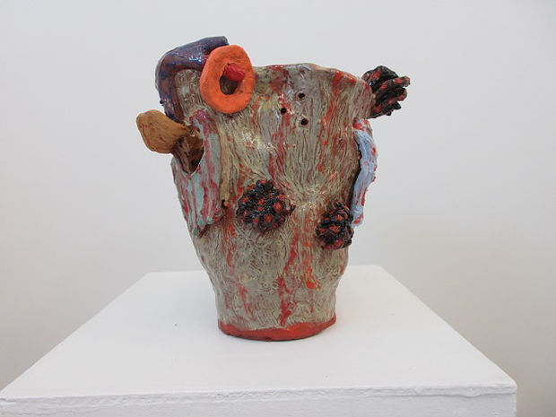 Sally Saul, Spider Vase, 2016.