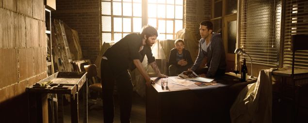 Jim Sturgess as Dion Patras, David Schwimmer as Tommy Moran and Elijah Jacob as TJ Moran.