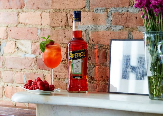 Rasberry Bianco Spritz, Created by Franky Marshall, Le Boudoir.