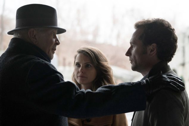 Frank Langella as Gabriel, Keri Russell as Elizabeth Jennings and Matthew Rhys as Philip Jennings.
