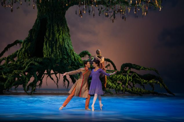 Naoya Ebe and Jillian Vanstone.