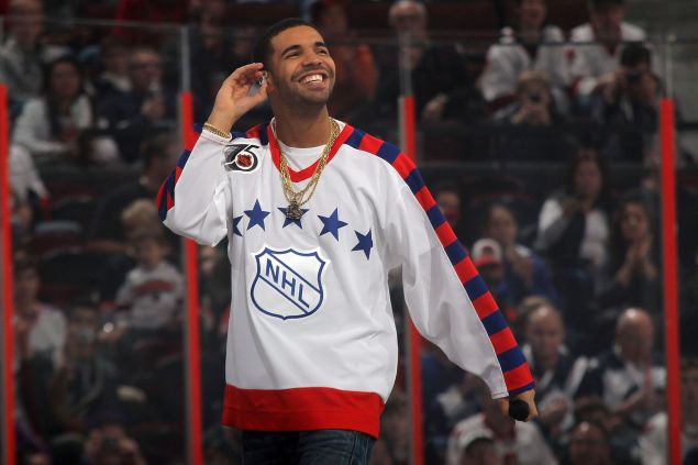 On Christmas morning, every Canadian wakes up to find this exact picture in their stocking.