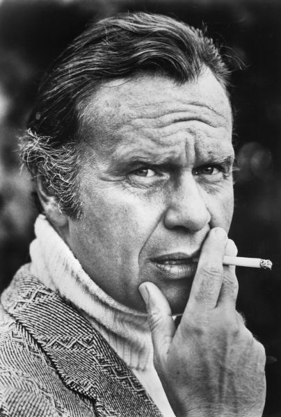 Iconic fashion designer Bill Blass would host parties in the apartment that were attended by Cary Grant and the Duke and Duchess of Windsor.