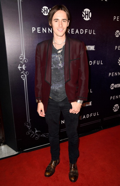 Reeve at a "Penny Dreadful" premiere