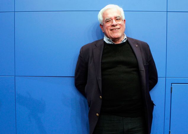 Famed architect Peter Eisenman is looking to offload his Greenwich Village co-op. 